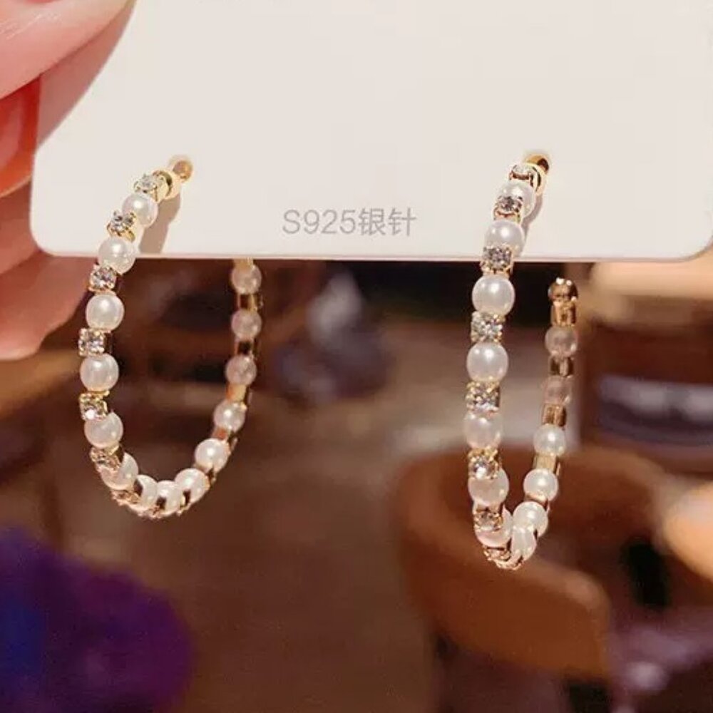 🌷New🌷Fashionable Hoop Earrings with Pearl and Rhinestone Decor